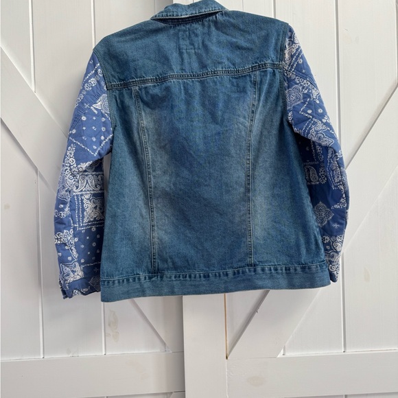 Kensie Quilted Bandana Sleeve Denim Jacket - Picture 4 of 4